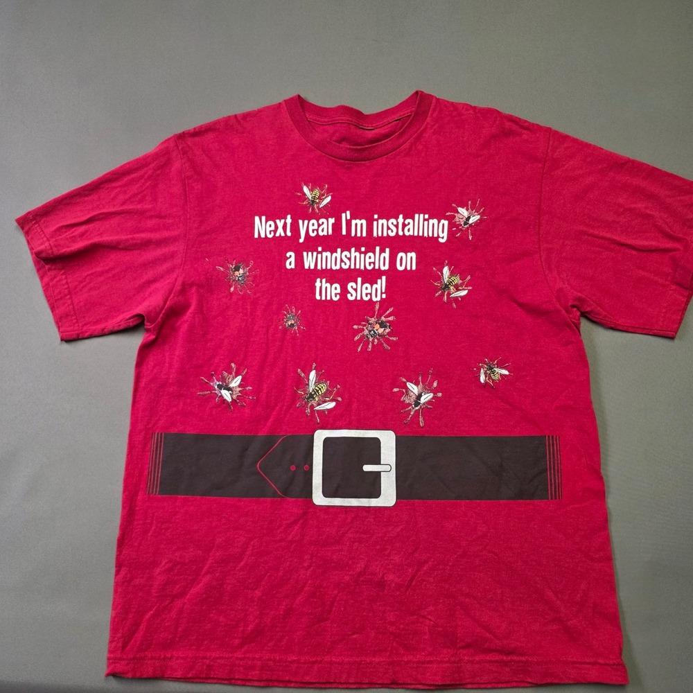 Funny Santa Sled Windshield Red Graphic T-Shirt Mens XL Holiday Humor Tee